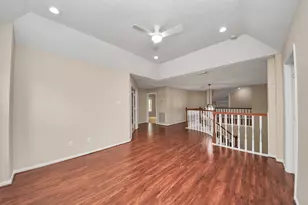 1003 Clarenda Falls Dr, Sugar Land, TX 77479 - Photo 46