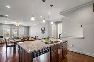 1129 Beasley Hills Ln, Houston, TX 77008 - Photo 14