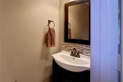 142 Russet Grove Circle, The Woodlands, TX 77384 - Photo 4