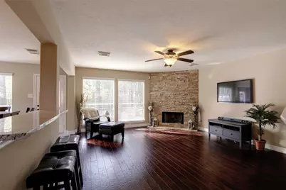 142 Russet Grove Circle, The Woodlands, TX 77384 - Photo 10