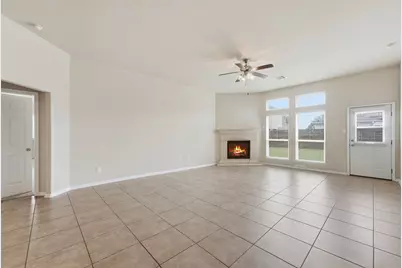 5211 Cayenne Lane, Baytown, TX 77521 - Photo 4
