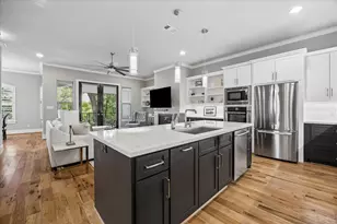 2513 McClendon St, Houston, TX 77030 - Photo 14