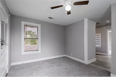 200 W Caroline Street #B, Trinity, TX 75862 - Photo 6