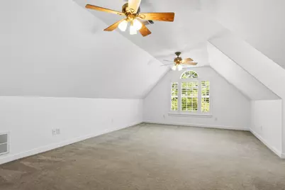 109 April Point Place, Conroe, TX 77356 - Photo 32