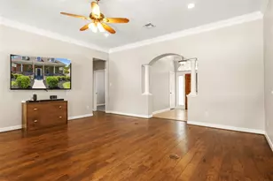 109 April Point Pl, Conroe, TX 77356 - Photo 12