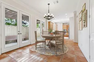 6324 Elm Ct, Bellaire, TX 77401 - Photo 4