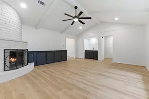 13107 Oak Plaza Dr, Cypress, TX 77429 - Photo 2