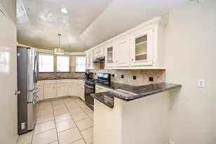 15223 Bedford Glen Dr, Channelview, TX 77530 - Photo 10