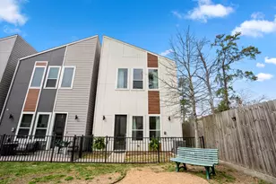 594 Janisch Rd, Houston, TX 77018 - Photo 2