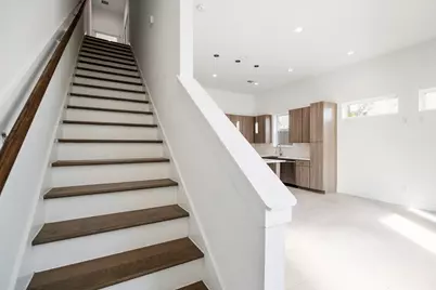 594 Janisch Road, Houston, TX 77018 - Photo 16