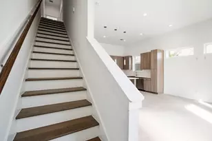 594 Janisch Rd, Houston, TX 77018 - Photo 16