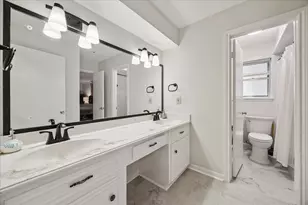 1702 Beech Bend Dr, Houston, TX 77077 - Photo 12