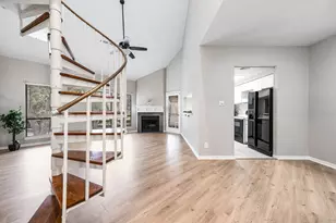 4144 Greystone Way, Sugar Land, TX 77479 - Photo 4