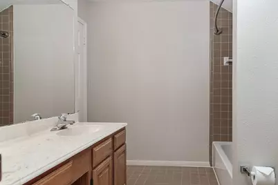 26 Southfork Pines Place, The Woodlands, TX 77381 - Photo 22