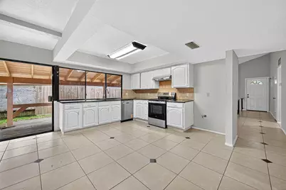 15815 Ironside Creek, Houston, TX 77053 - Photo 18