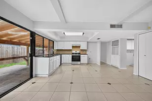 15815 Ironside Creek, Houston, TX 77053 - Photo 20