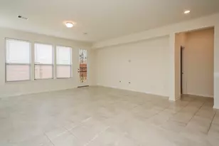 22211 Davenport Downs Ln, Richmond, TX 77469 - Photo 2