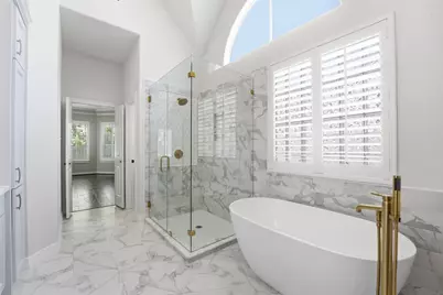 26 Pleasure Cove Drive, The Woodlands, TX 77381 - Photo 6