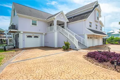 208 Coconut Street, Tiki Island, TX 77554 - Photo 4