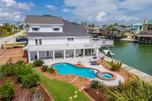 208 Coconut St, Tiki Island, TX 77554 - Photo 48