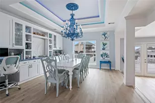 208 Coconut St, Tiki Island, TX 77554 - Photo 12