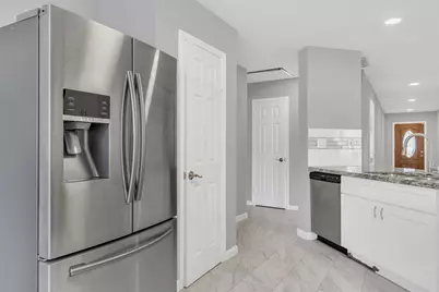 6923 Creek Village Drive, Katy, TX 77449 - Photo 16