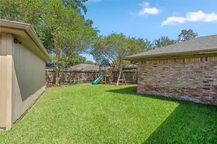 5834 Braesheather Dr, Houston, TX 77096 - Photo 34