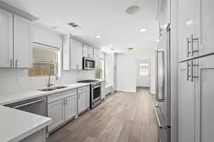 5834 Braesheather Dr, Houston, TX 77096 - Photo 12