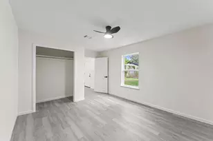 4715 Engleford St, Houston, TX 77026 - Photo 18