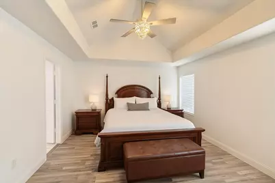 6150 Rocky Nook Drive, Houston, TX 77396 - Photo 12