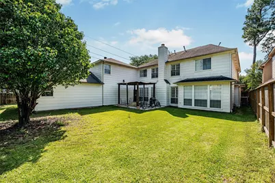 8002 Royal Crest Court, Houston, TX 77379 - Photo 44