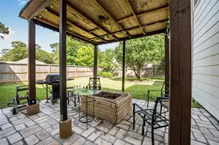 8002 Royal Crest Ct, Houston, TX 77379 - Photo 46
