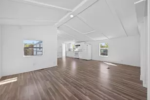 208 Yaupon Harbor, Onalaska, TX 77494 - Photo 2