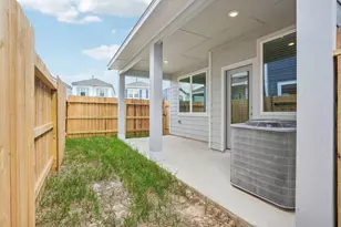 535 Avisa Dr, Kemah, TX 77565 - Photo 40