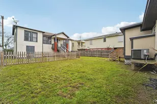 5224 Bernardo De-Galvez Unit B, Galveston, TX 77551 - Photo 6