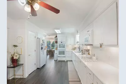 532 Raleigh Drive, Conroe, TX 77302 - Photo 16