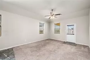 284 Country Crossing Cir, Magnolia, TX 77354 - Photo 2