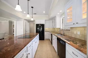 1933 Country Club Blvd, Sugar Land, TX 77478 - Photo 14