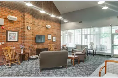 201 W Delaware St, Other, IN 47710 - Photo 4