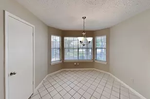6610 Bellfield Manor Ln, Houston, TX 77084 - Photo 4