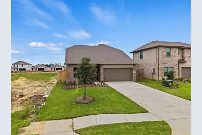 2018 Starlight Street, Angleton, TX 77515 - Photo 30