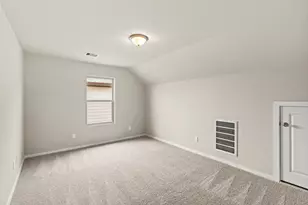 2018 Starlight St, Angleton, TX 77515 - Photo 16