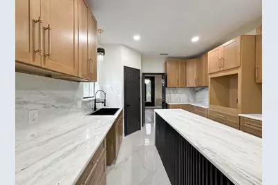 14211 Napier Court, Houston, TX 77069 - Photo 8