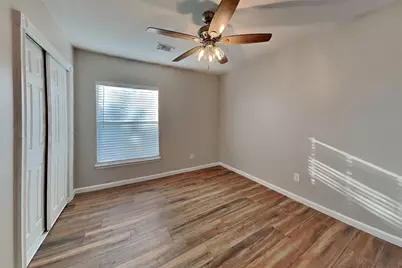 9211 Wandsworth Drive, Spring, TX 77379 - Photo 12