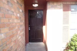 4358 Queens Retreat Dr, Houston, TX 77066 - Photo 2