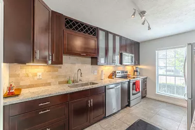 6339 Del Monte Drive SW #95, Houston, TX 77057 - Photo 14