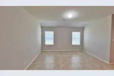 4019 Spurwing Lane, Baytown, TX 77521 - Photo 12