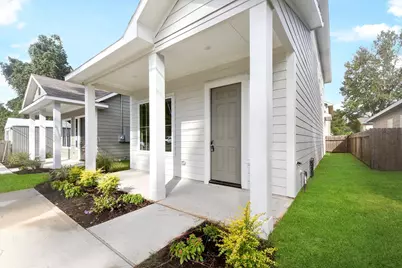 16912 Kempwood, Montgomery, TX 77316 - Photo 2