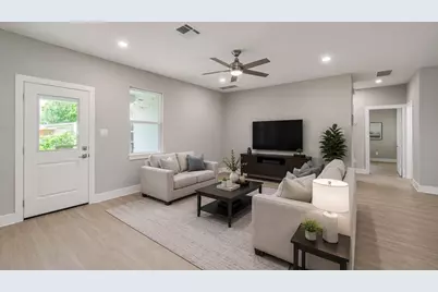 5447 N Shady Creek Drive, Houston, TX 77017 - Photo 6