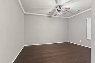 10626 Sterling Manor Dr, Spring, TX 77379 - Photo 6